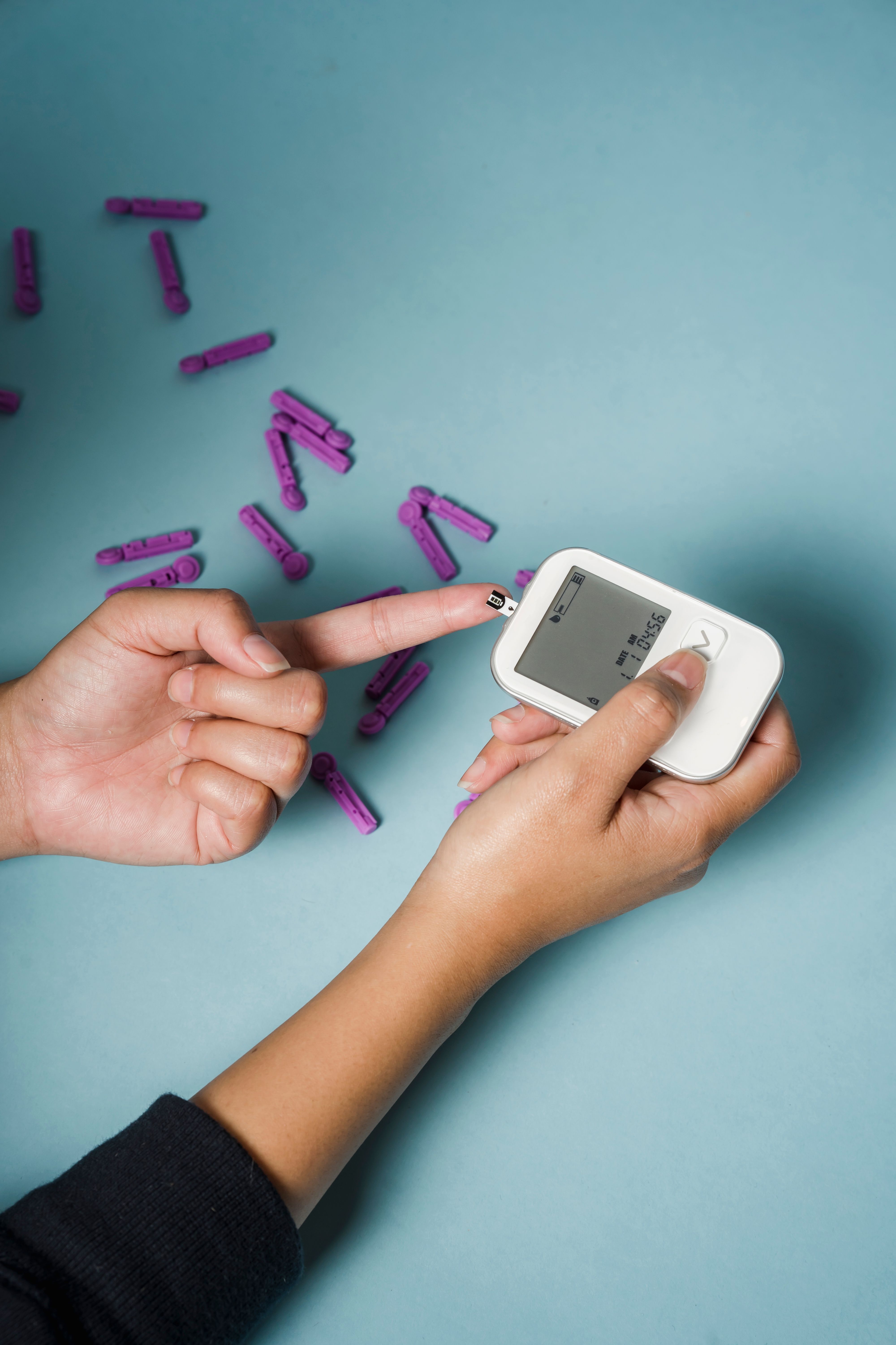 Blood glucose monitoring and metabolic health research